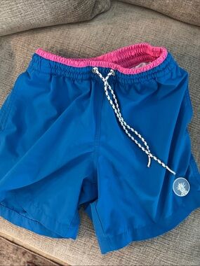 chubbies Blue Swim Trunks with Pink Waistband xs